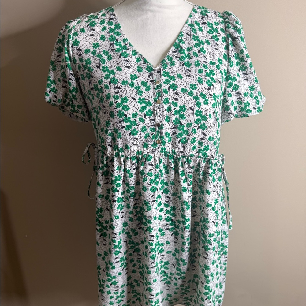LOFT Green and White Floral Dress size 00p